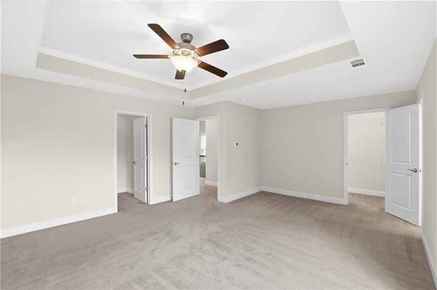 Building Photo - 1940 Discovery Park Ln