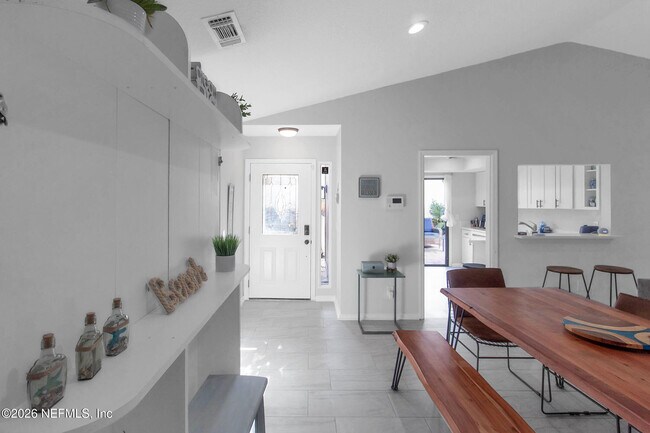 Building Photo - 7814 Cypress Point Ct