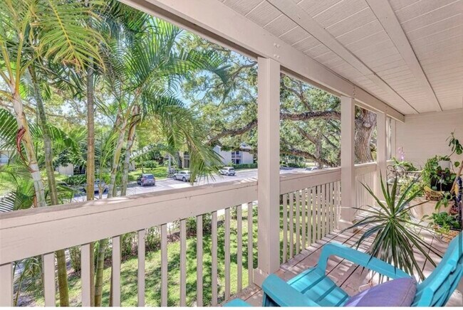 Main balcony - 2228 Bahia Vista St