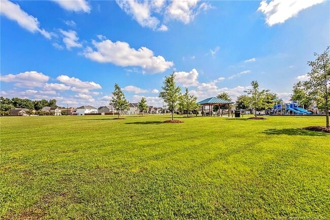 Building Photo - 197 Ganton Dr