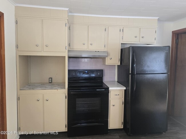 Building Photo - 60 Italy St