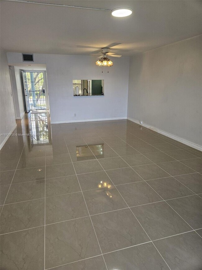 Building Photo - 1501 SW 134th Way
