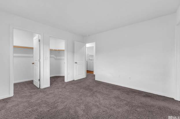 Building Photo - 698 Valmy Dr