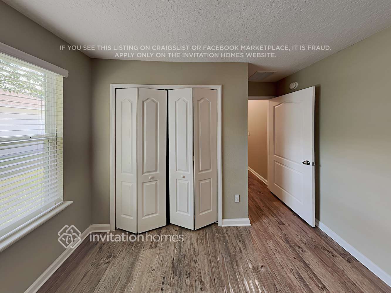 Building Photo - 372 Sunshine Dr