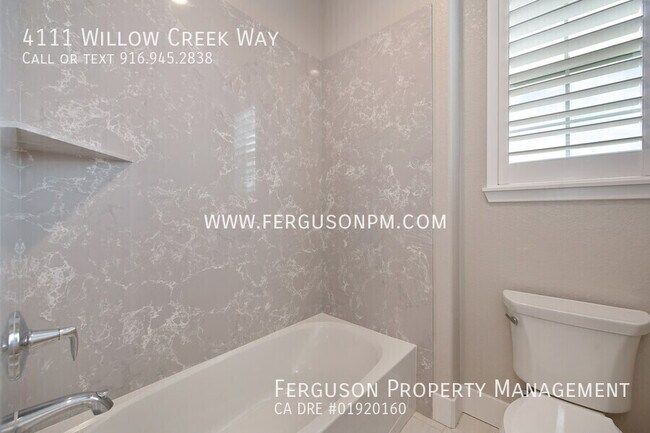 Building Photo - 4111 Willow Crk Wy