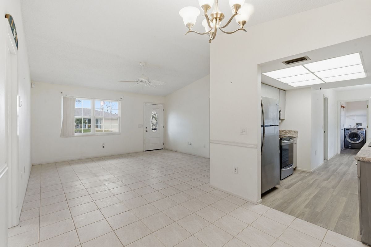 Building Photo - 7284 Sea Mist Dr