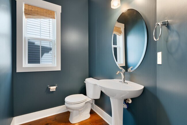 Building Photo - 238 Mallard Landing Dr