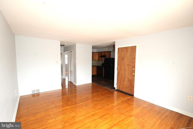 Building Photo - 3277 Morrell Ave