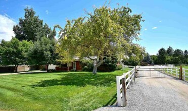 Building Photo - Unique Acreage Property with Shop Space & Business Space Potential | South Meridian