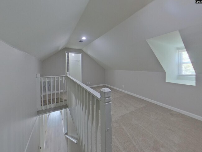 Building Photo - 308 Kenton Dr