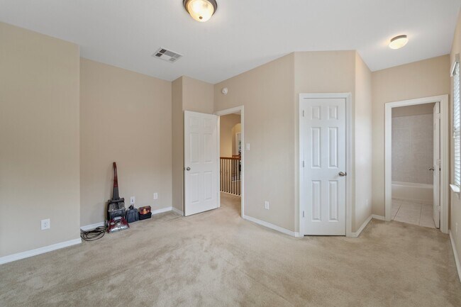 Building Photo - 5515 Mangrove Creek Ln