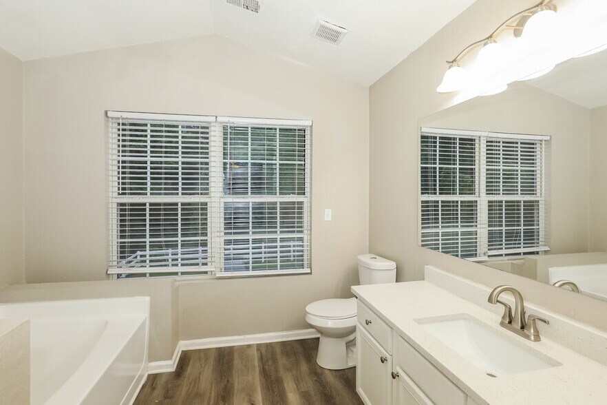 Building Photo - 2883 Windsor Forrest Ct