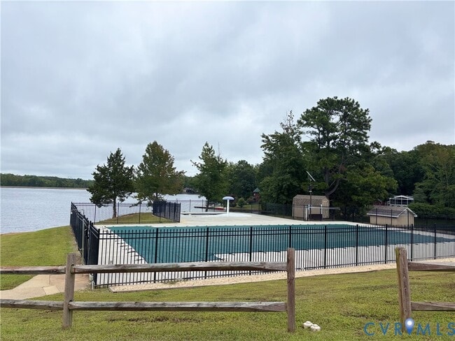 Building Photo - 509 Montgomery Dr