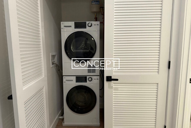 Building Photo - 190 Gardner St