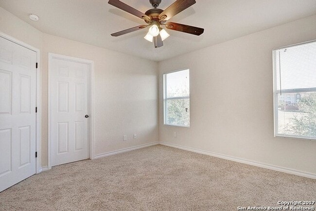 Building Photo - Wurzbach Heights Townhome for Rent ~ 3 Bedroom corner Unit with Private Yard and Garage