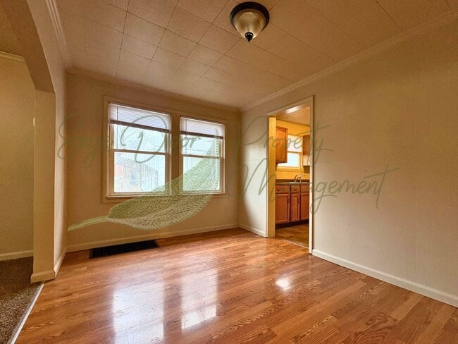 Building Photo - TWO BEDROOM HOME IN INDEPENDENCE!!!