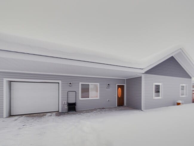 Building Photo - 835 Marquette Loop