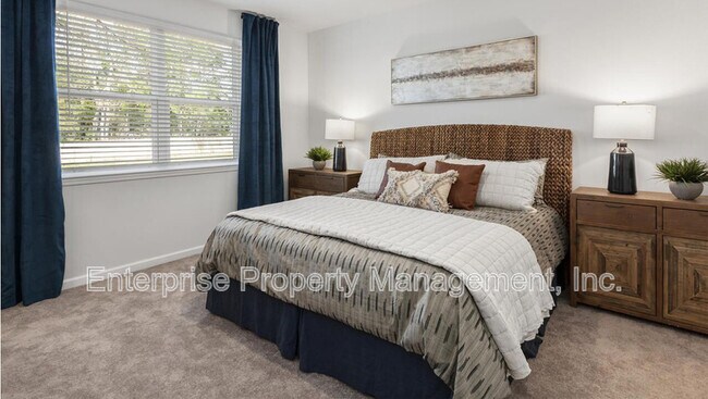 Building Photo - 250 Kipling Dr