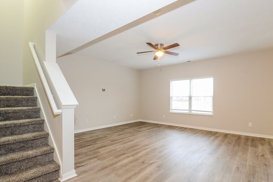 Building Photo - 2822 Armaugh Dr