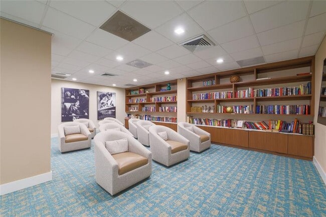 Building Photo - 3500 Galt Ocean Dr