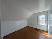 Building Photo - 507 Lisbon Ave