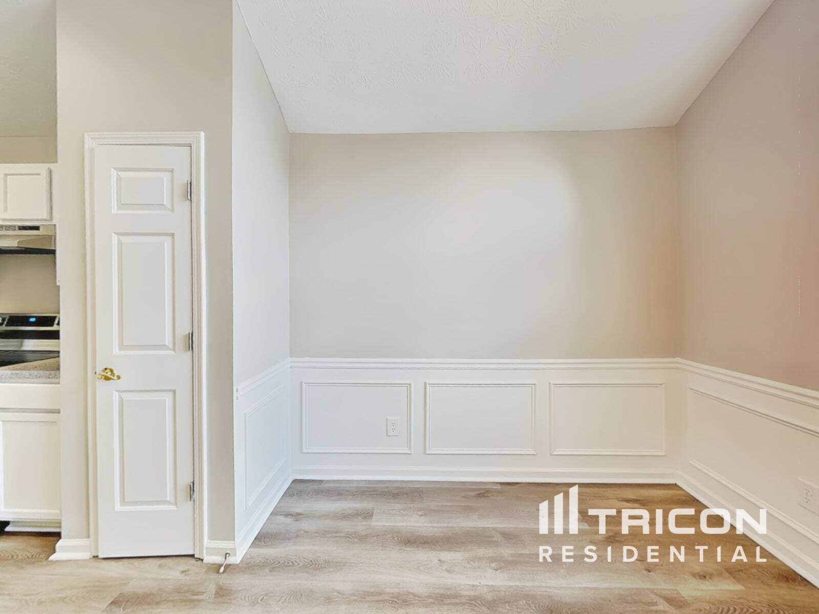 Building Photo - 5545 Amber Cove Way