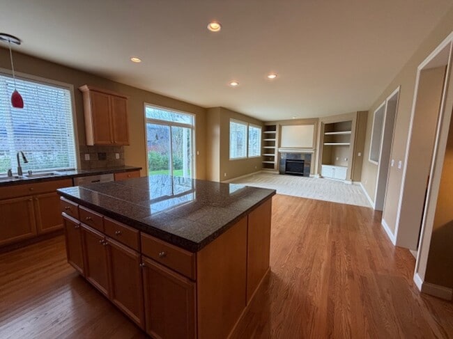 Building Photo - 36101 SE Turnberry St