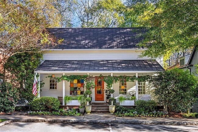 Primary Photo - 9043 Selborne Ln