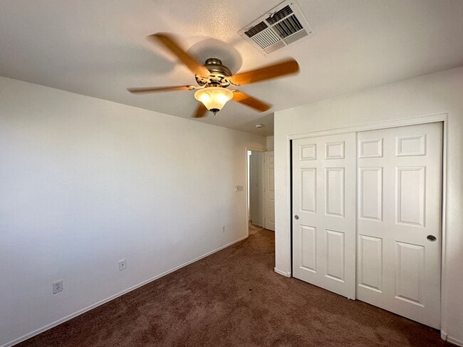 Building Photo - Lone Mountain Terraces