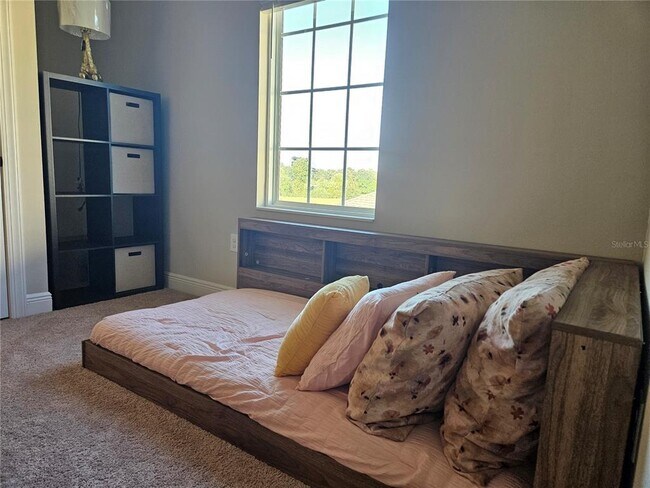 Building Photo - 7853 Somersworth Dr