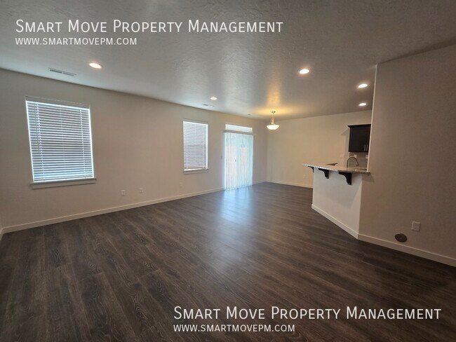 Building Photo - 7529 W Snowberry Dr
