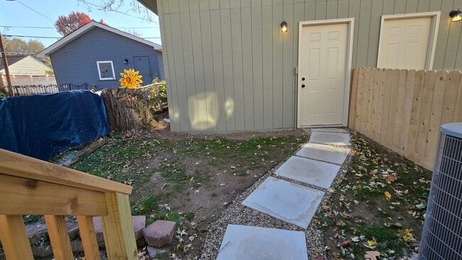 Building Photo - Fully Remodeled Historic Garfield Park Charmer