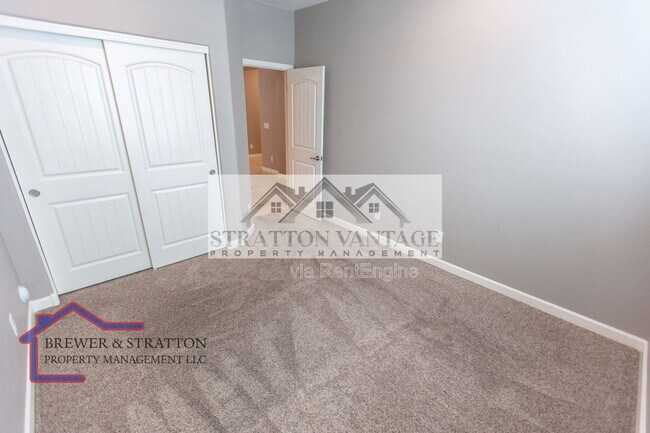 Building Photo - 4118 E Hoot Owl Trail