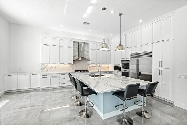 Building Photo - 9006 Dulcetto Ct