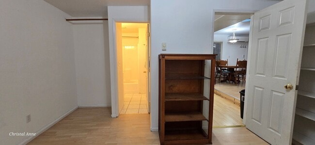 Building Photo - 2 Bedroom in Lake Cushman