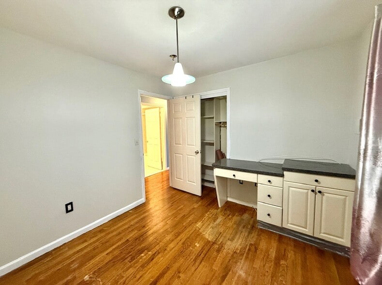 Building Photo - 252 Passaic Ave