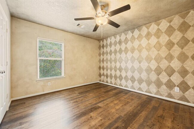 Building Photo - 14103 Micmac Ct
