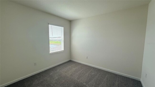 Building Photo - 2046 Walnut Crk Dr