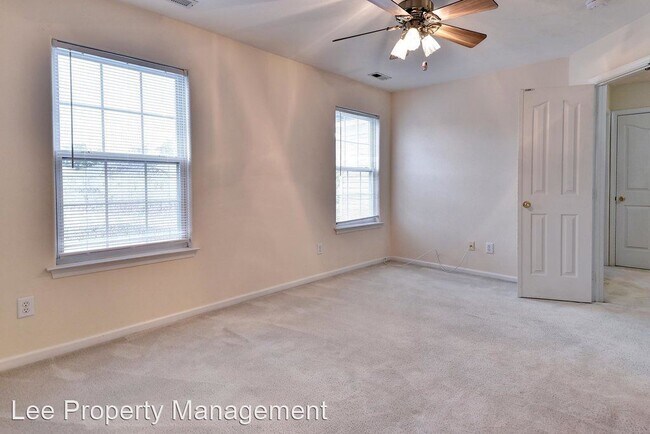 Building Photo - 2 br, 2.5 bath House - 120 Buttonwood Lane