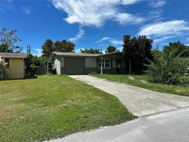 Building Photo - 12807 Vassar Ct