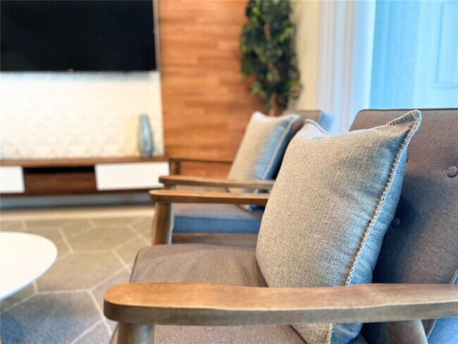 Building Photo - 2442 Dubai St