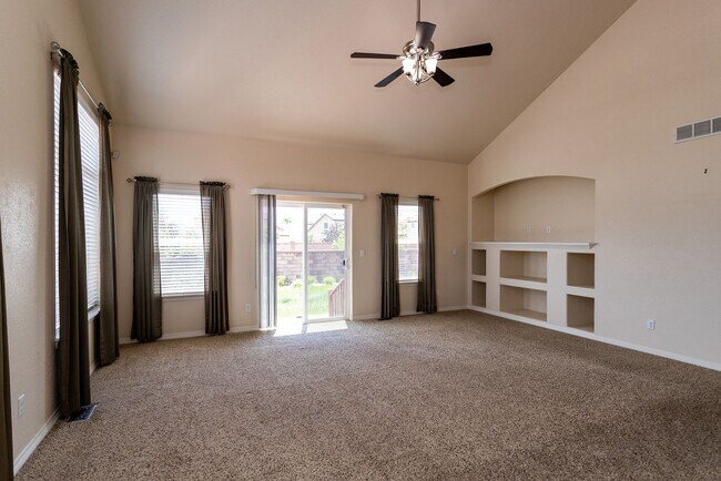 Building Photo - Spacious 5-Bedroom Home with Finished Base...