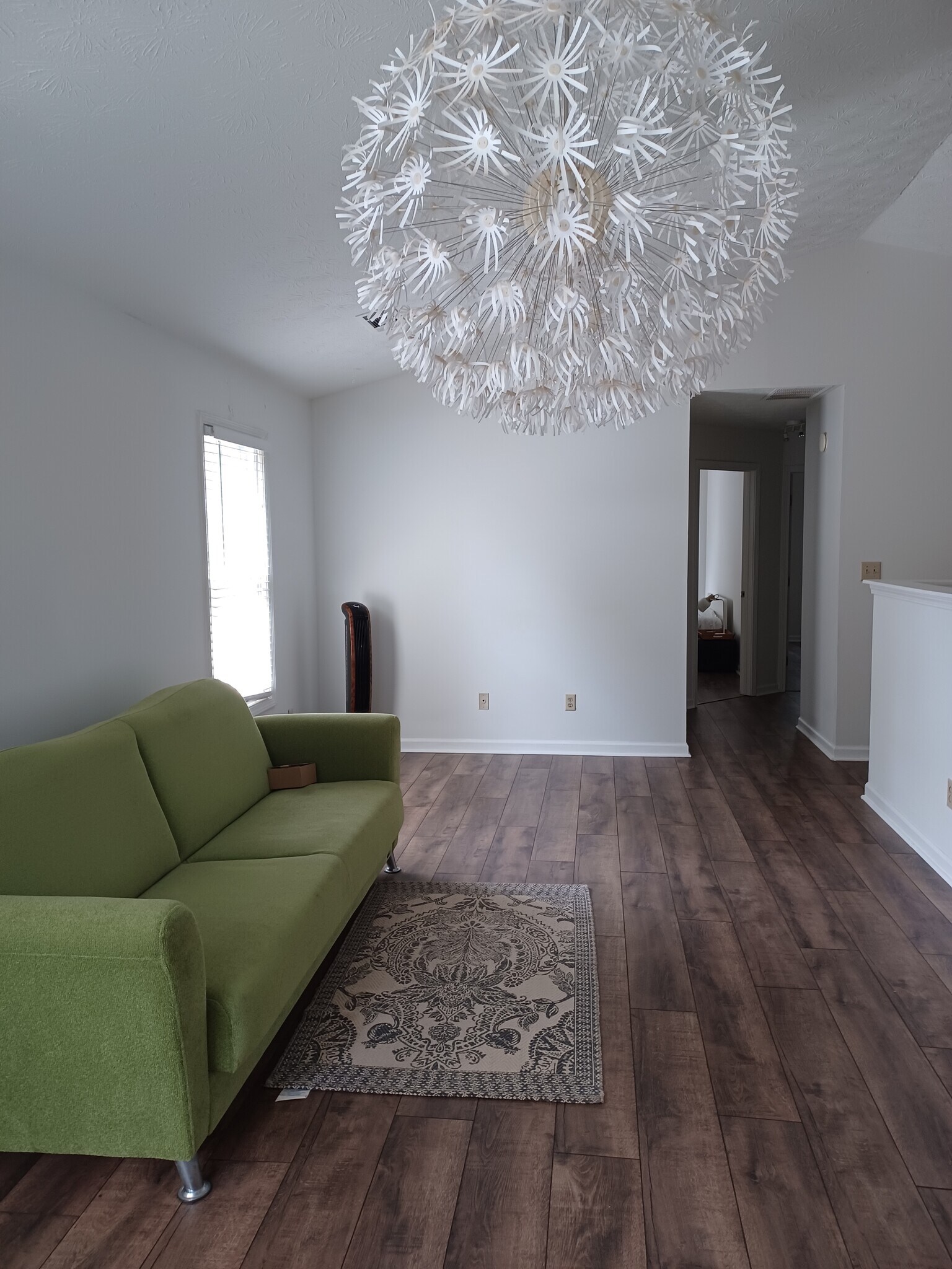 Upstairs Loft - 1348 Brandon Sq