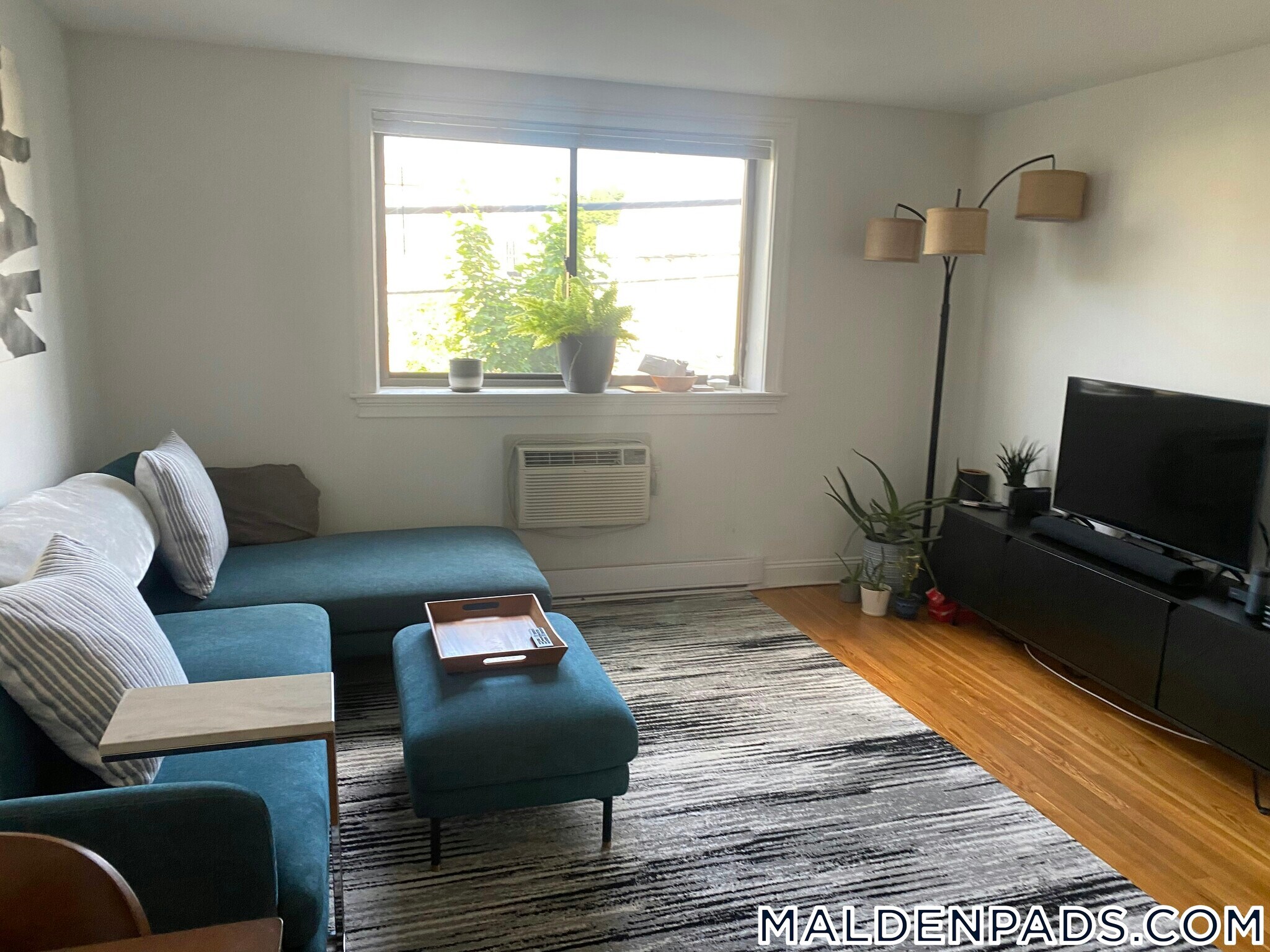 Building Photo - 134 Summer St