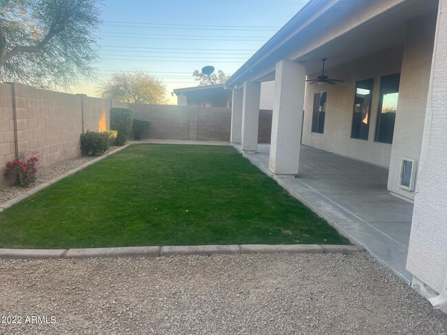Building Photo - 24627 N 45th Dr