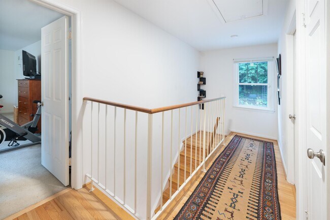 Building Photo - 9843 Campbell Dr