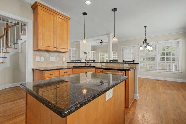 Building Photo - Spacious and Move-in Ready 4-Bedroom in Cary!