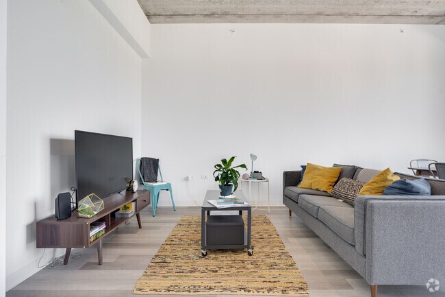 Interior Photo - The Nelson