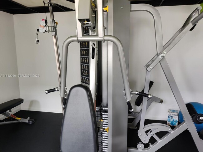 Building Photo - 4117 Bougainvilla Dr