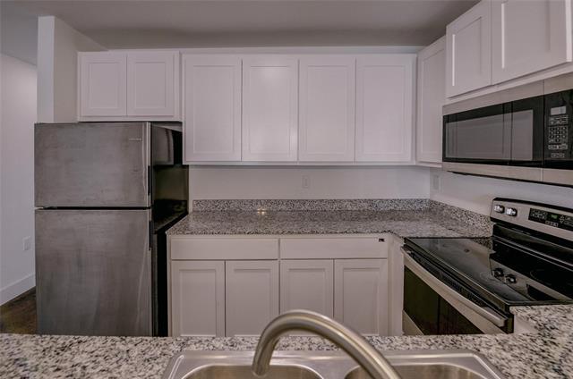 Building Photo - 402 Garrett Ct